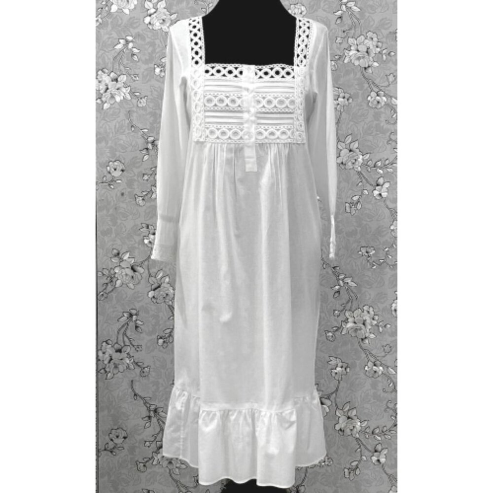 SoieRose SR-1213 Victorian 100% Cotton Nightgown – Square Neck Lace Trim